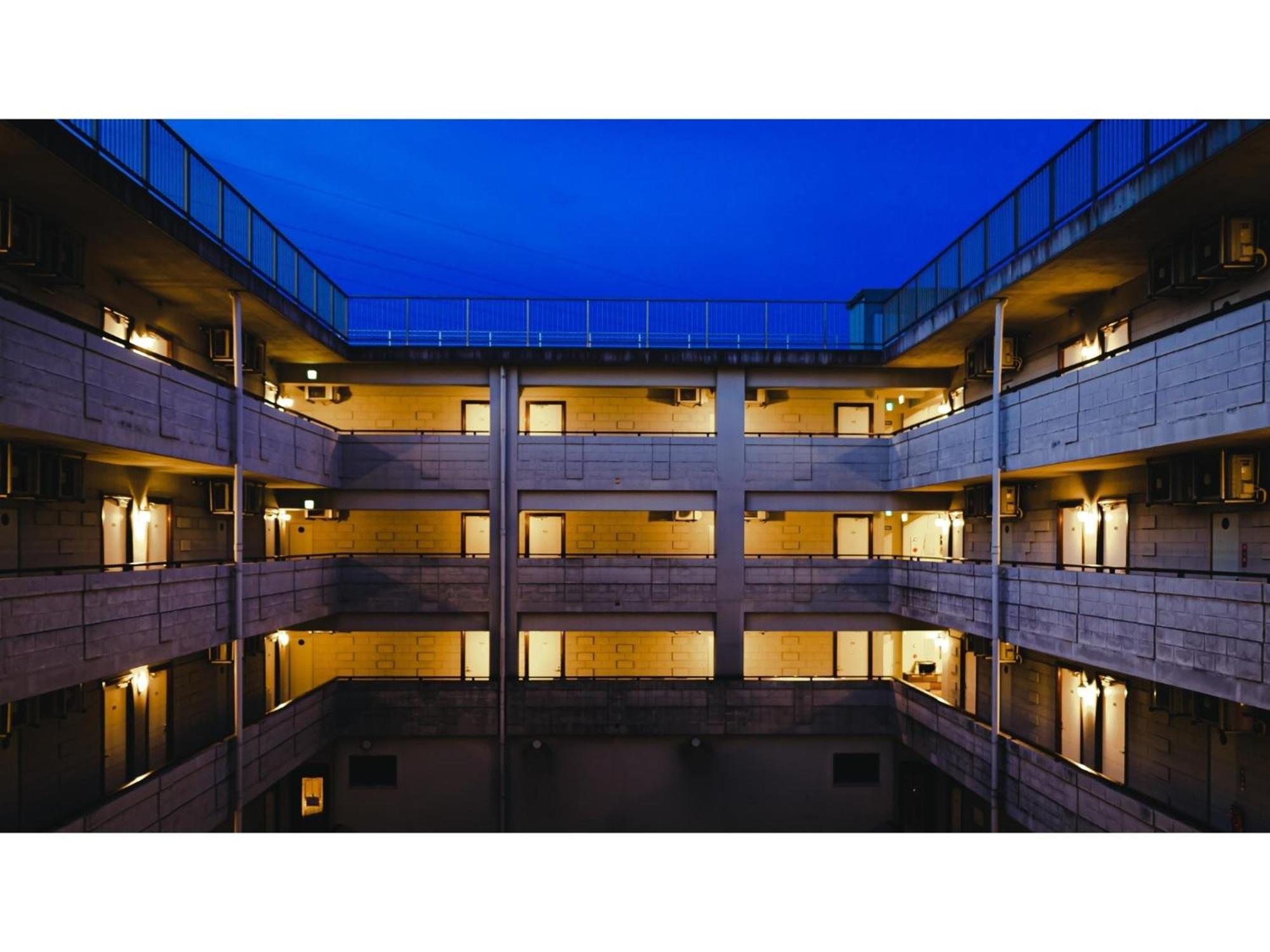 Van Cortlandt Hotel Aira Bagian luar foto